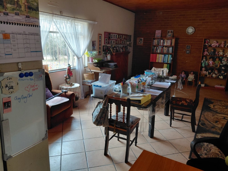 5 Bedroom Property for Sale in Roodekopjes Ah North West